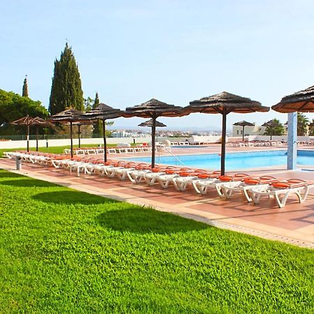 Cozy And Stylish Studio Apt Just 800M From The Beach - New On Booking! Albufeira Kültér fotó