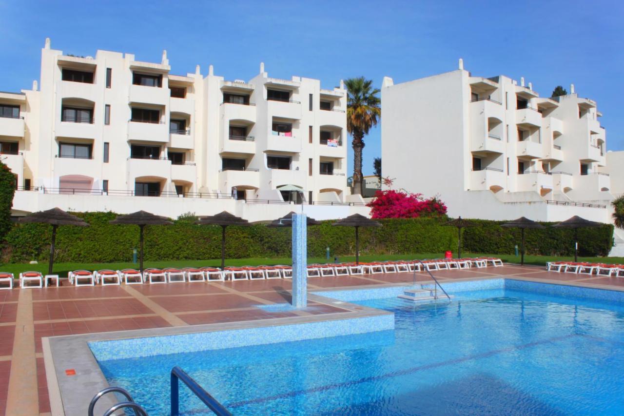 Cozy And Stylish Studio Apt Just 800M From The Beach - New On Booking! Albufeira Kültér fotó